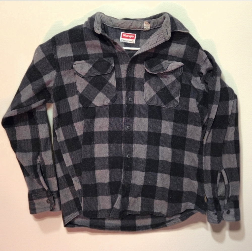 Wrangler Shirt Men's Medium Pocket Button Down Plaid Check Premium Flannel